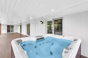 19901 Highland Lakes Blvd, Miami, FL 33179 - Photo 17