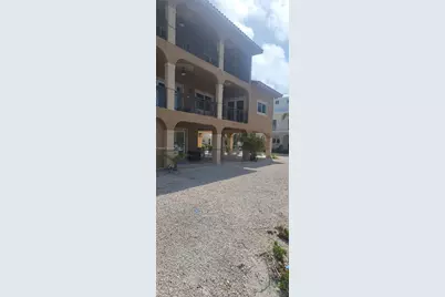 51 W Plaza Del Lago #., Islamorada, FL 33036 - Photo 13