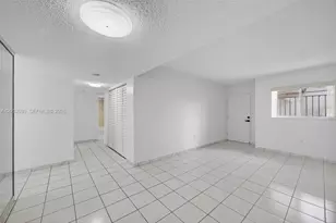 800 SW 104th Ct, Miami, FL 33174 - Photo 5