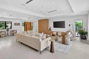 1234 NE 101st St, Miami Shores, FL 33138 - Photo 5