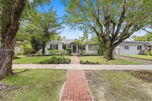 440 SW 29th Rd, Miami, FL 33129 - Photo 1