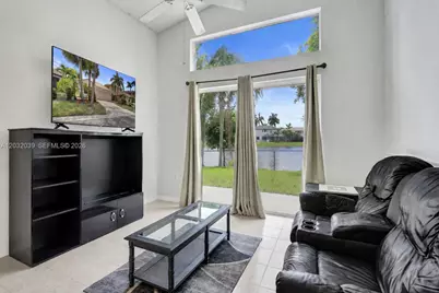 5272 NW 117th Ave, Coral Springs, FL 33076 - Photo 7