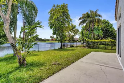 5272 NW 117th Ave, Coral Springs, FL 33076 - Photo 25