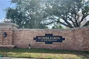 96 Wimbledon Lake Dr, Plantation, FL 33324 - Photo 1