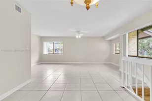 96 Wimbledon Lake Dr, Plantation, FL 33324 - Photo 5