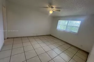 8000 S Colony Cir S, Tamarac, FL 33321 - Photo 15