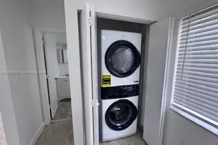 900 SW 5th Ave, Miami, FL 33130 - Photo 31
