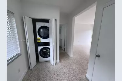 900 SW 5th Ave #3, Miami, FL 33130 - Photo 19