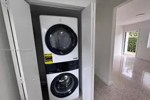 900 SW 5th Ave, Miami, FL 33130 - Photo 21