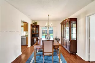 7421 NW 8th Ct, Plantation, FL 33317 - Photo 9