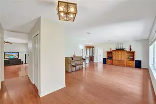 7421 NW 8th Ct, Plantation, FL 33317 - Photo 7