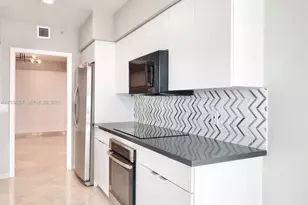 16400 Collins Ave, Sunny Isles Beach, FL 33160 - Photo 17