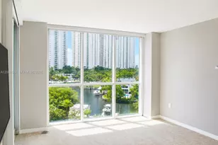 16400 Collins Ave, Sunny Isles Beach, FL 33160 - Photo 29