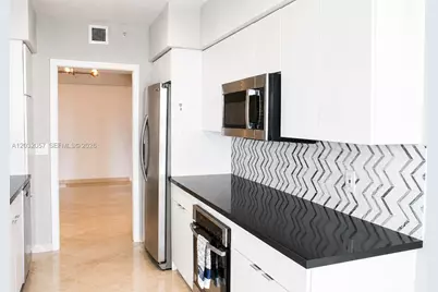 16400 Collins Ave #542, Sunny Isles Beach, FL 33160 - Photo 21
