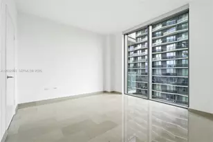 88 SW 7th St, Miami, FL 33130 - Photo 15