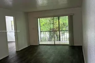 7831 N Colony Cir N, Tamarac, FL 33321 - Photo 5