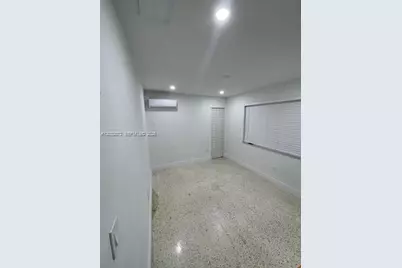 1010 SW 84th Ave #2, Miami, FL 33144 - Photo 3