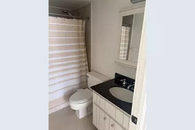 150 Ocean Lane Dr #4B, Key Biscayne, FL 33149 - Photo 23