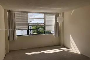 150 Ocean Ln Dr, Key Biscayne, FL 33149 - Photo 23
