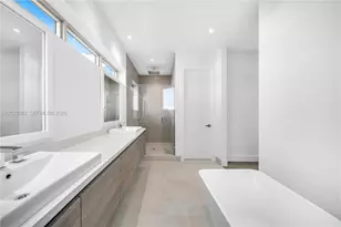 16720 N Botaniko Dr N, Weston, FL 33326 - Photo 13