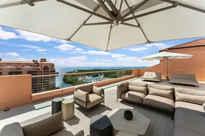 60 Edgewater Dr #TS-D, Coral Gables, FL 33133 - Photo 1