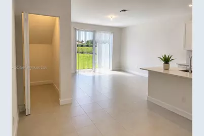 652 SE Lake Falls St, Port Saint Lucie, FL 34984 - Photo 13