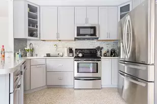 1736 NE 17th St, Fort Lauderdale, FL 33305 - Photo 3