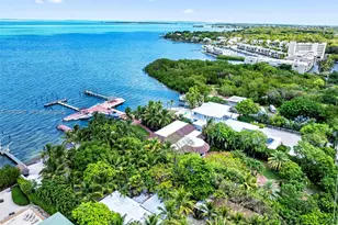 88110 Overseas Hwy, Islamorada, FL 33036 - Photo 17