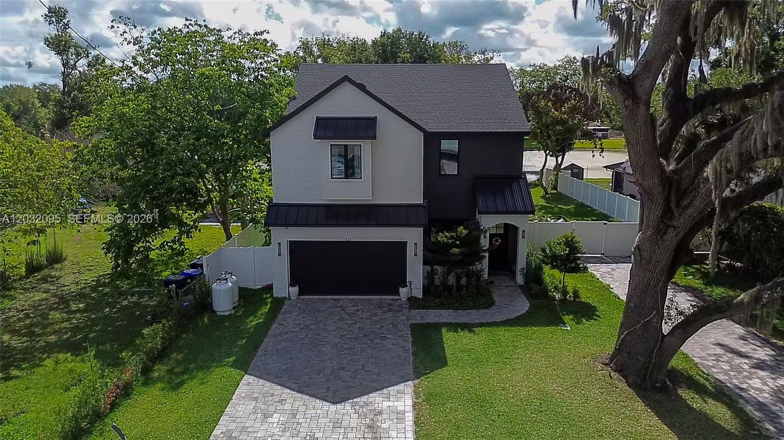 1605 Jessamine Ave - 1605 Jessamine Ave, Orlando, FL 32806 Luxury Property | Jose Angel Pina