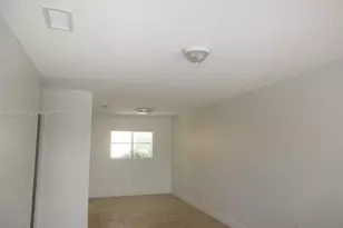 5461 W 24th Ave, Hialeah, FL 33016 - Photo 11