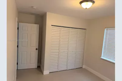 1181 NW 100th St, Miami, FL 33150 - Photo 11