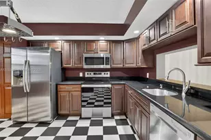 1101 SW 128th Terrace, Pembroke Pines, FL 33027 - Photo 5