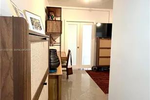 626 Meridian Ave, Miami Beach, FL 33139 - Photo 5