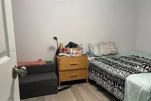 1043 NW 2nd St, Miami, FL 33128 - Photo 31