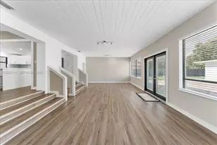 7705 SW 66th St, Miami, FL 33143 - Photo 13