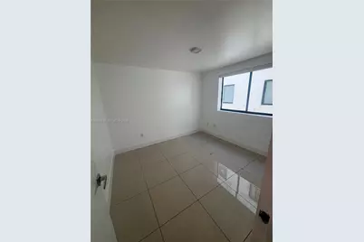 829 SW 18th Ave #203, Miami, FL 33135 - Photo 9