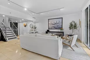 520 Brickell Key Dr, Miami, FL 33131 - Photo 7
