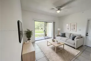 1701 NW 96th Terrace, Pembroke Pines, FL 33024 - Photo 9