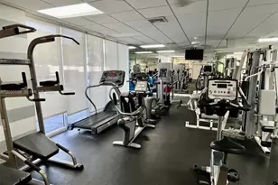 2100 Sans Souci Blvd, North Miami, FL 33181 - Photo 19