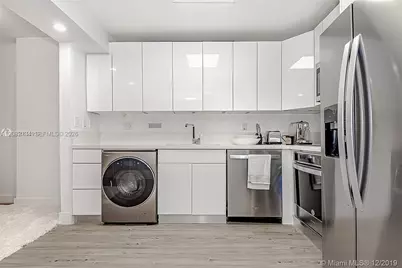 2301 Collins Ave #843, Miami Beach, FL 33139 - Photo 15
