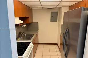 605 NW 72nd Ave, Miami, FL 33126 - Photo 15