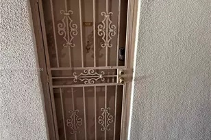 605 NW 72nd Ave, Miami, FL 33126 - Photo 23