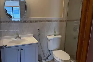 605 NW 72nd Ave, Miami, FL 33126 - Photo 21