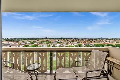 800 NE 195th St #710, Miami, FL 33179 - Photo 7