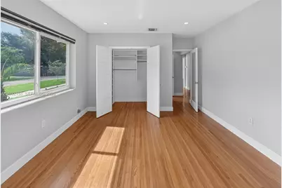 10025 NE 3rd Ave, Miami Shores, FL 33138 - Photo 23