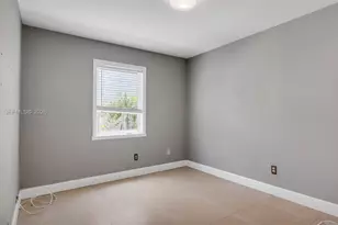 8532 SW 211th Terrace, Cutler Bay, FL 33189 - Photo 17