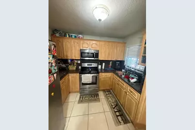6081 W 24th Ave #102, Hialeah, FL 33016 - Photo 5