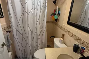 6081 W 24th Ave, Hialeah, FL 33016 - Photo 11