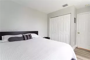 7907 N Silverado Cir, Davie, FL 33024 - Photo 33