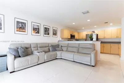 7907 N Silverado Cir, Davie, FL 33024 - Photo 19